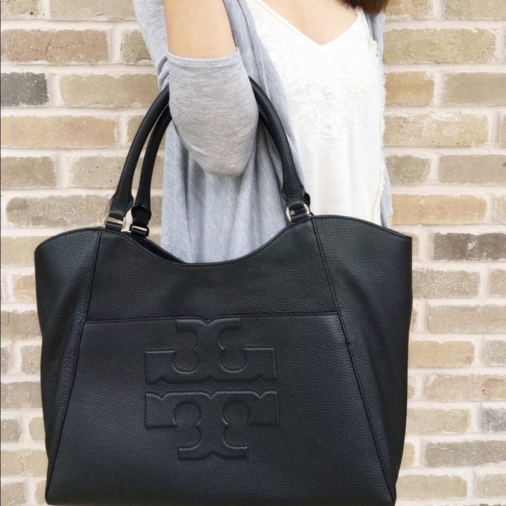 Tory Burch Bombe Large East West Tote Bag - Picture 2 of 6